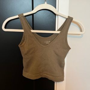 Out from Under Drew seamless green tank top Size Small